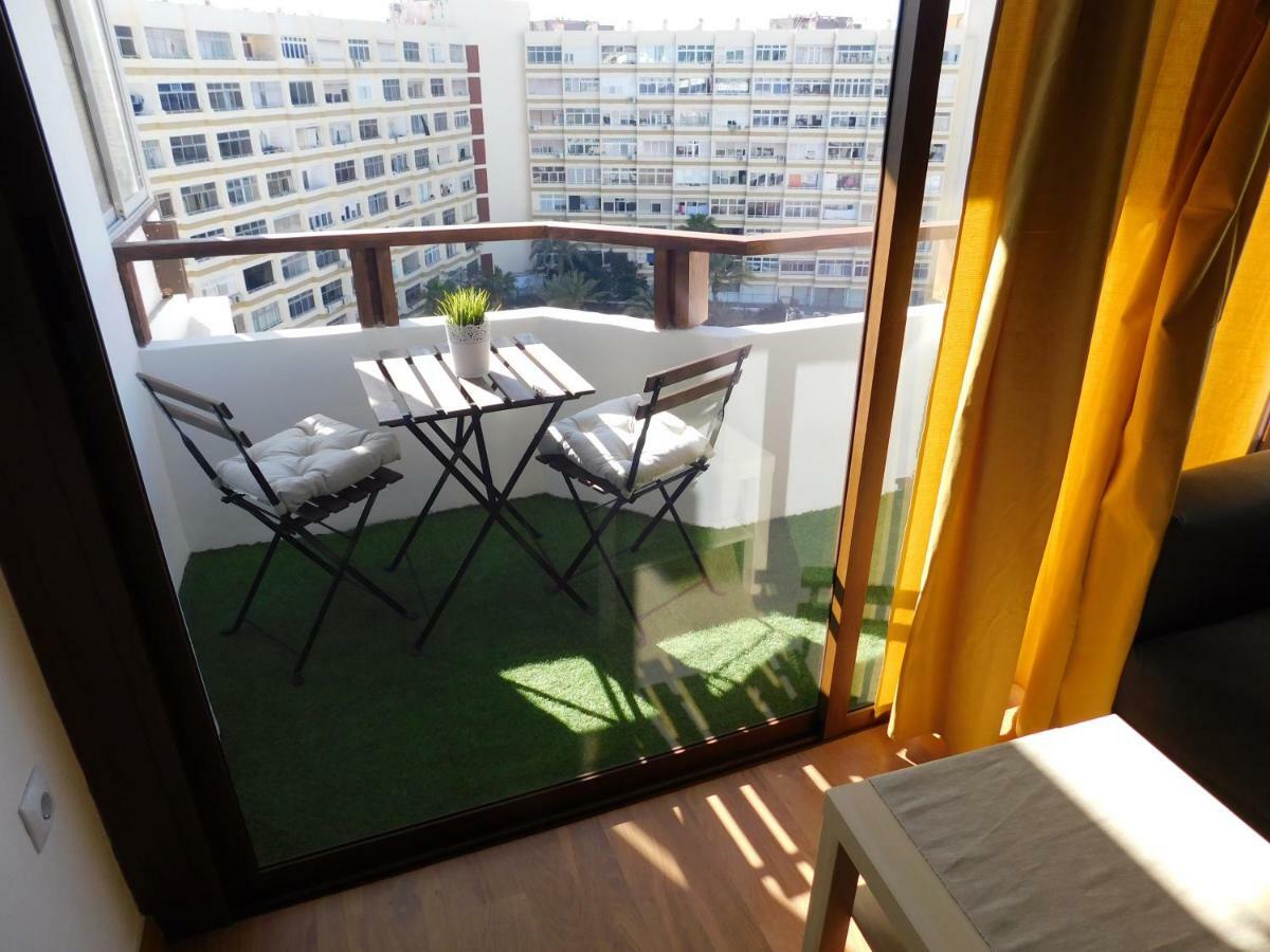 Siesta Friendly Holiday Home Плайя-дель-Инглес Экстерьер фото
